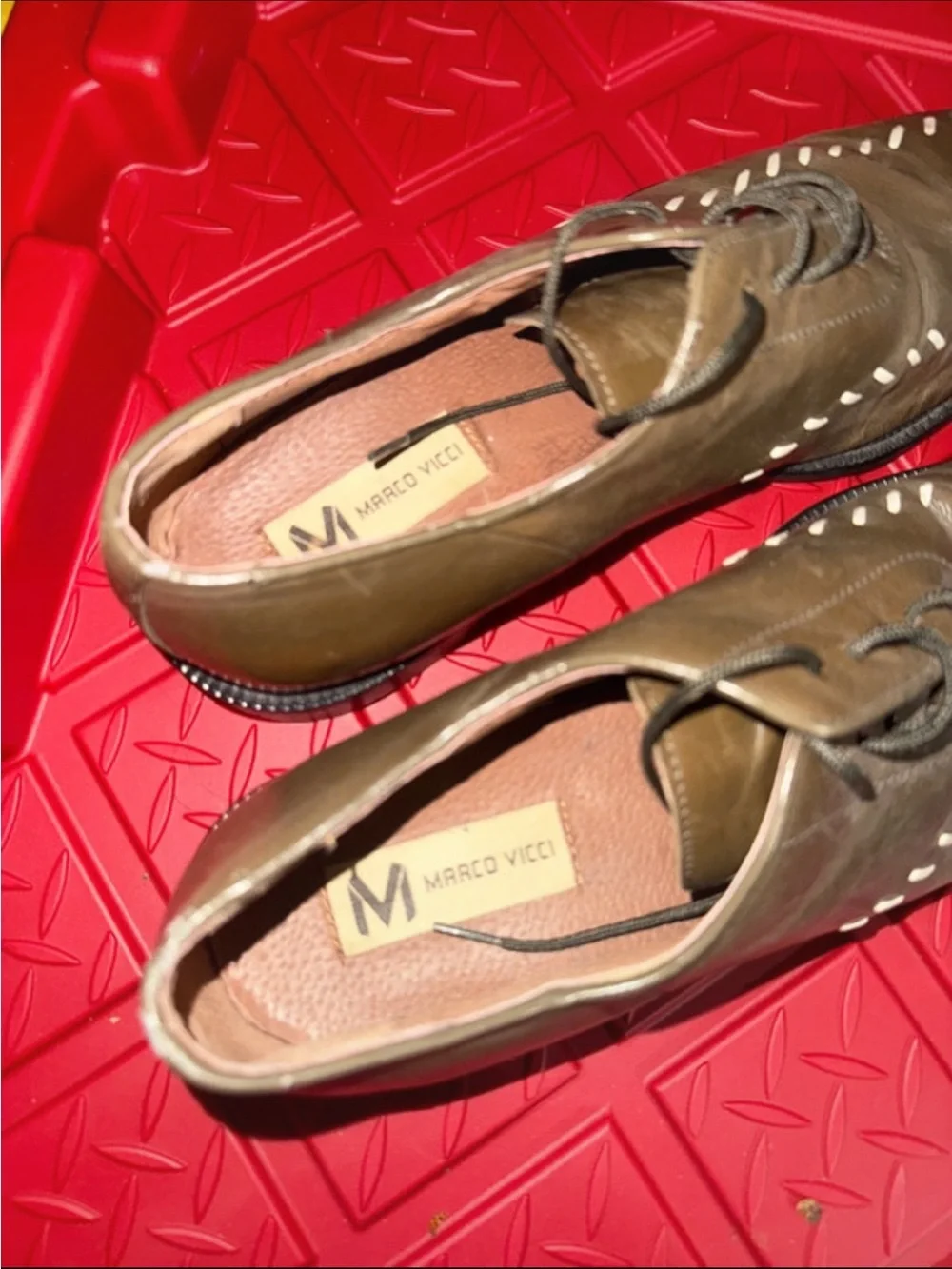 Men's Olive Lace-Up Derby Shoes with Contrast Stitching